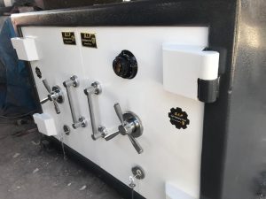 گاوصندوق طلا فروشی
